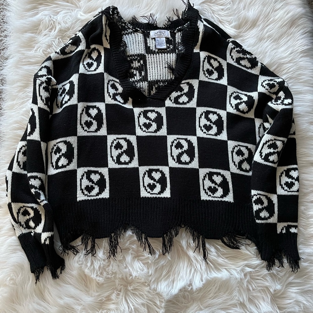 Just Polly distressed sweater